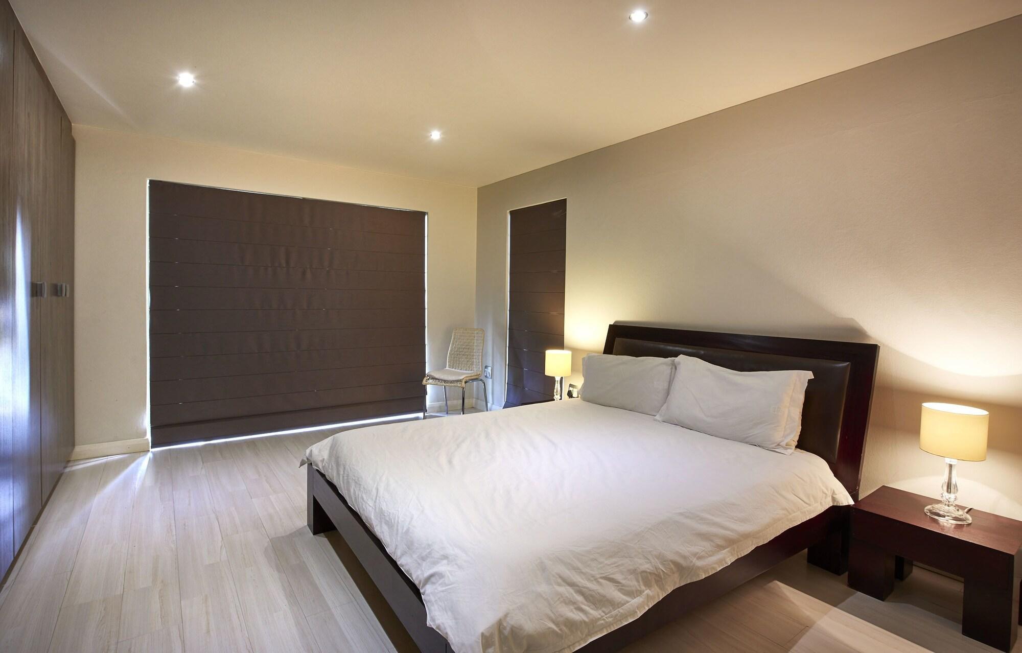 Dynasty Forest Sandown Self Catering Hotel Johannesburgo Exterior foto