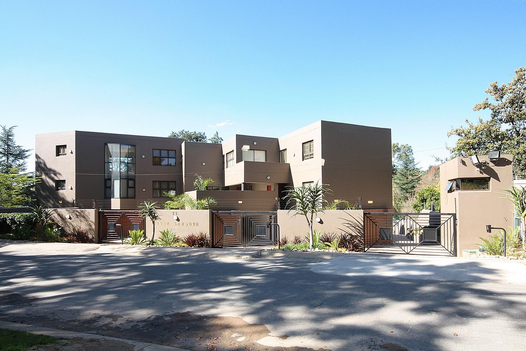 Dynasty Forest Sandown Self Catering Hotel Johannesburgo Exterior foto