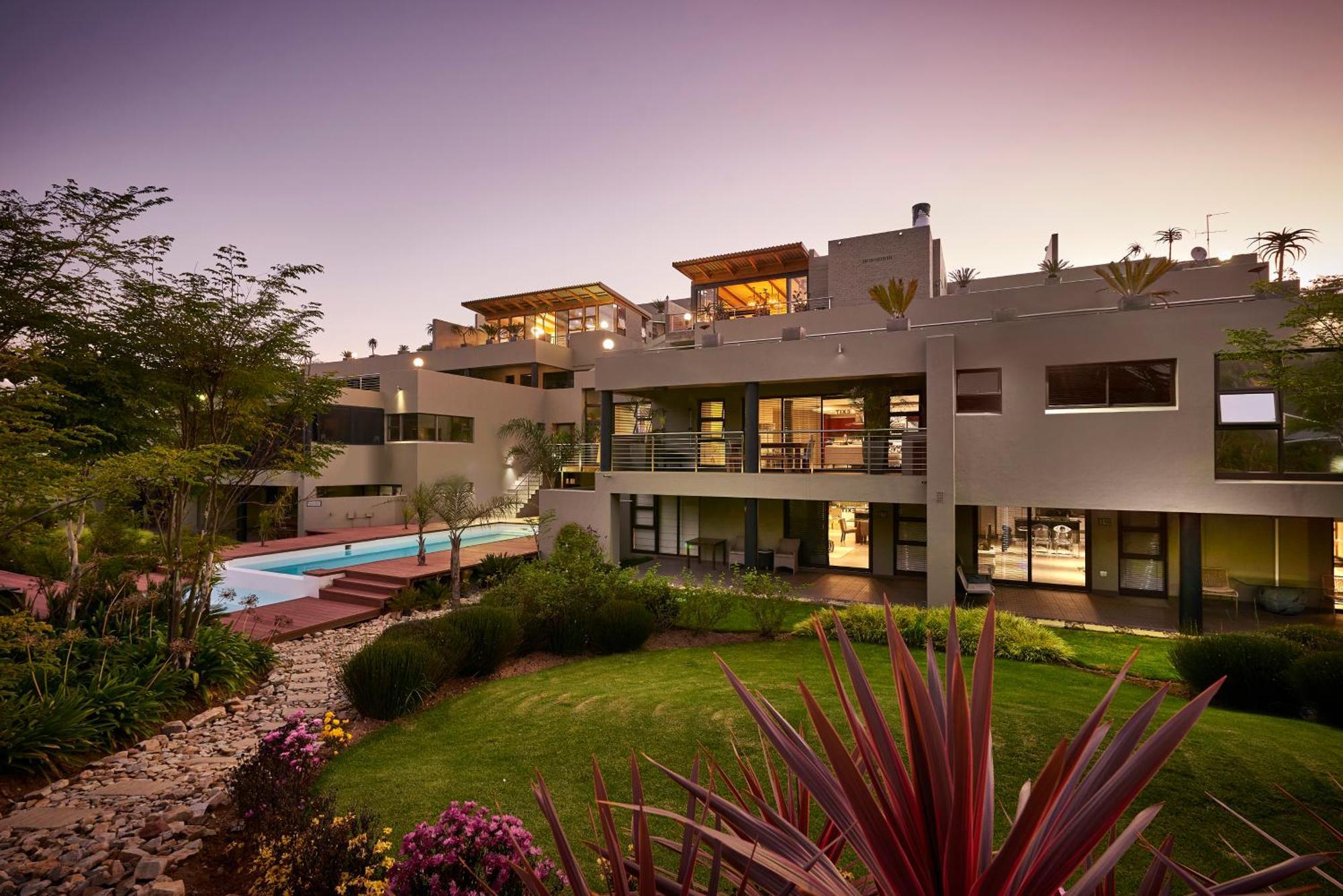 Dynasty Forest Sandown Self Catering Hotel Johannesburgo Exterior foto