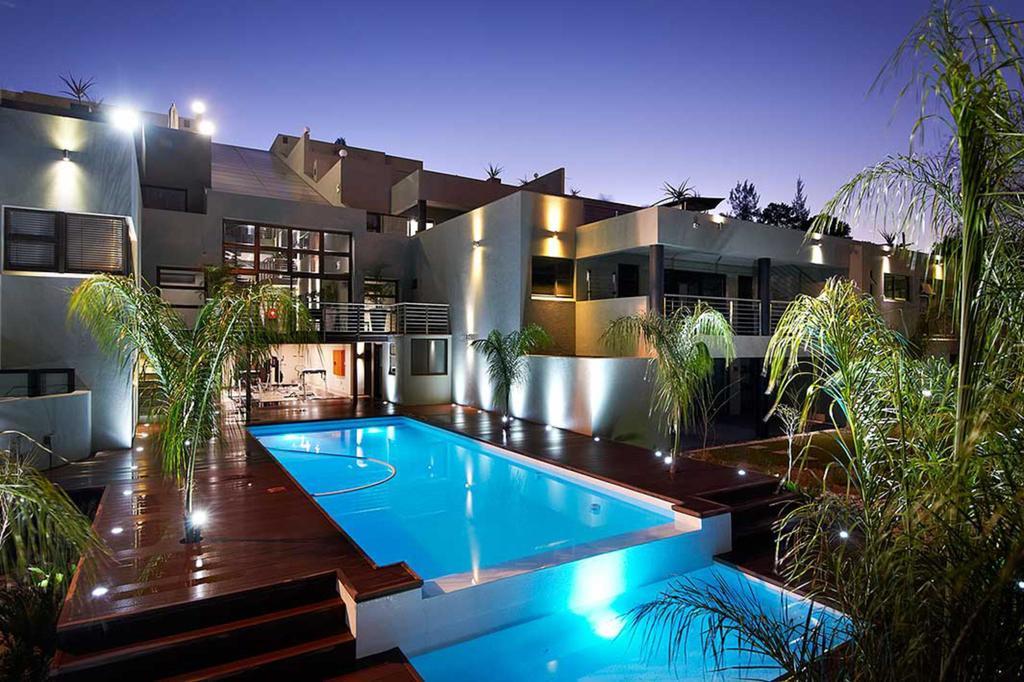 Dynasty Forest Sandown Self Catering Hotel Johannesburgo Exterior foto